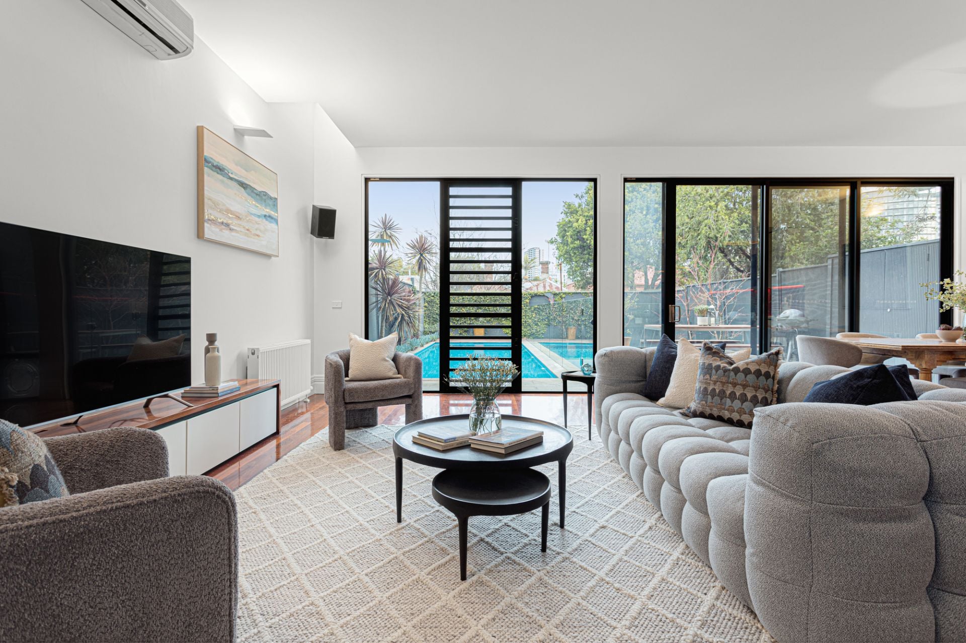 14 Raleigh Street, Windsor, Windsor - Thumbnail 3