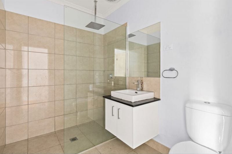 2/7 Cuthbert Street, Broadmeadows