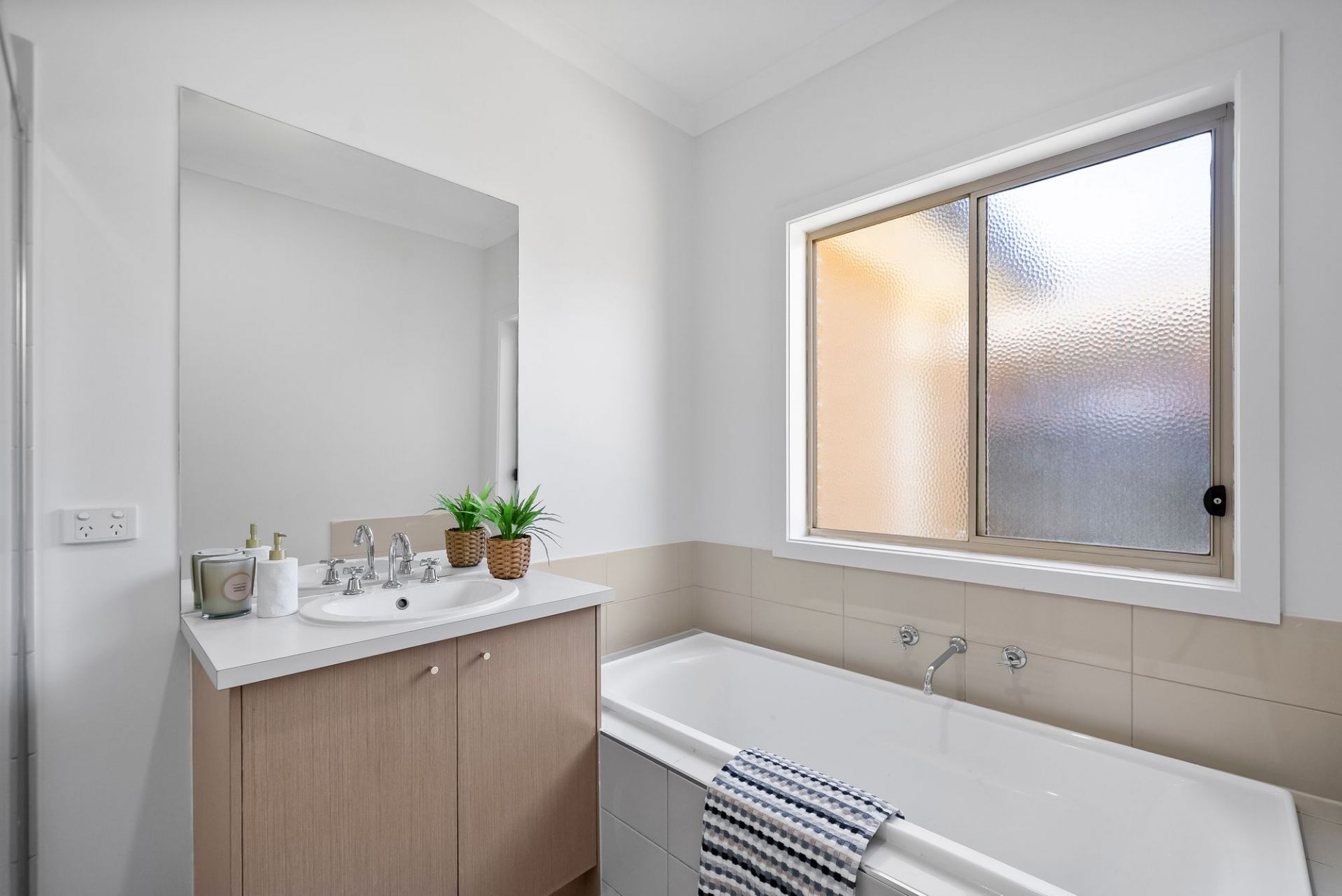 Modern Family Living in the Heart of Mernda