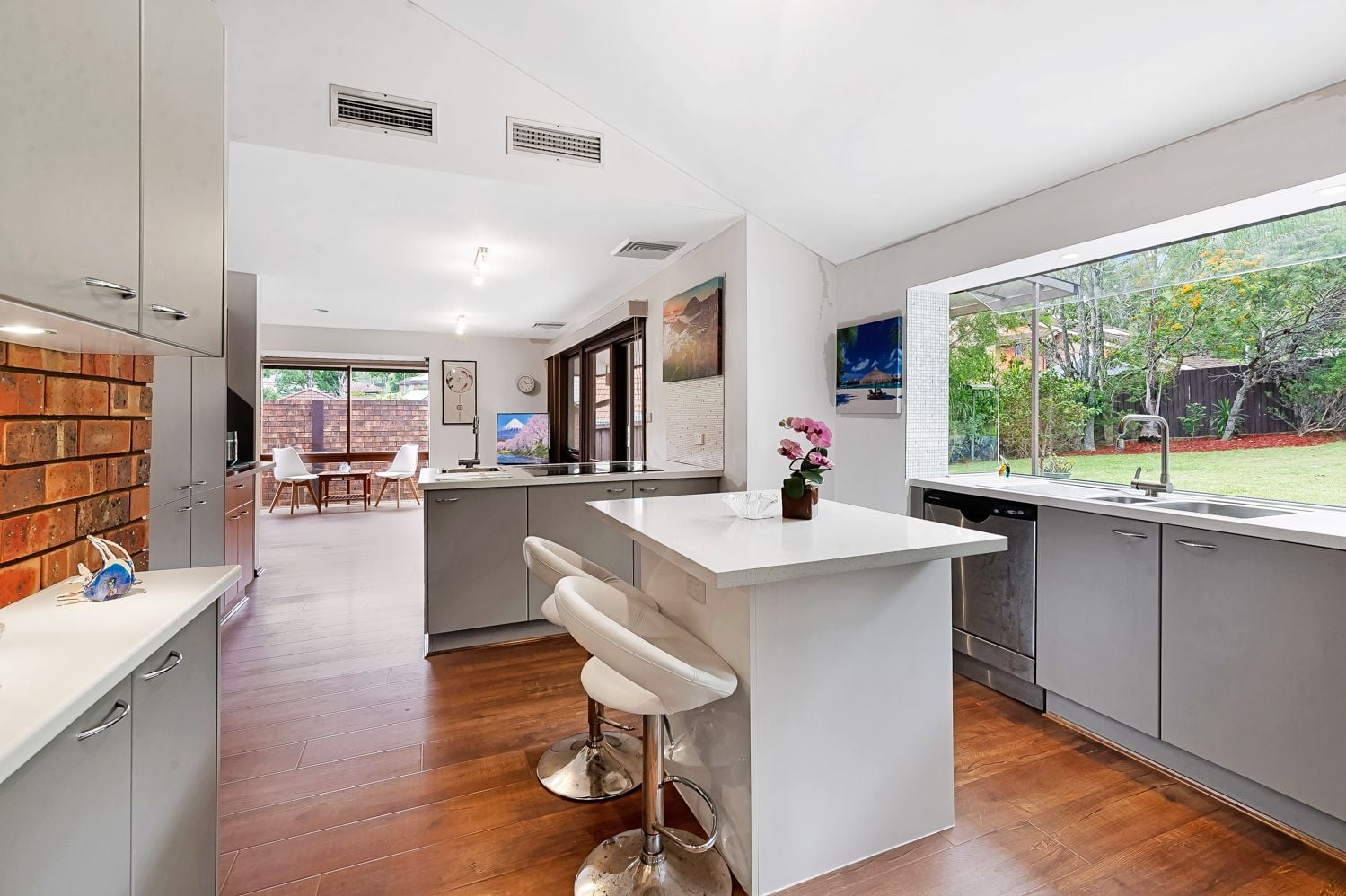 5 Tracey Close, Normanhurst, Normanhurst - Thumbnail 2