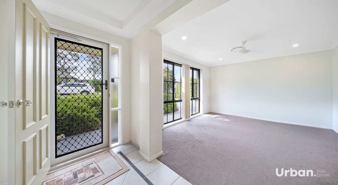 Aberglasslyn 27 Pyalla Avenue
