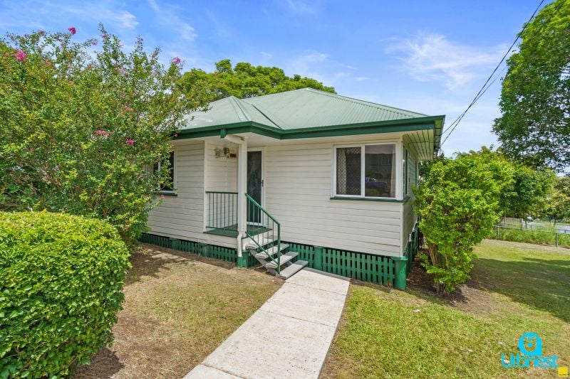 Modern 3-Bedroom House in Desirable Carina Heights Neighborhood - Ideal for Comfortable Living