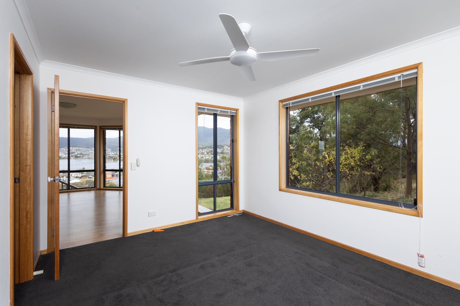 42 Grevillea Ave OLD BEACH TAS, Old Beach - Thumbnail 7