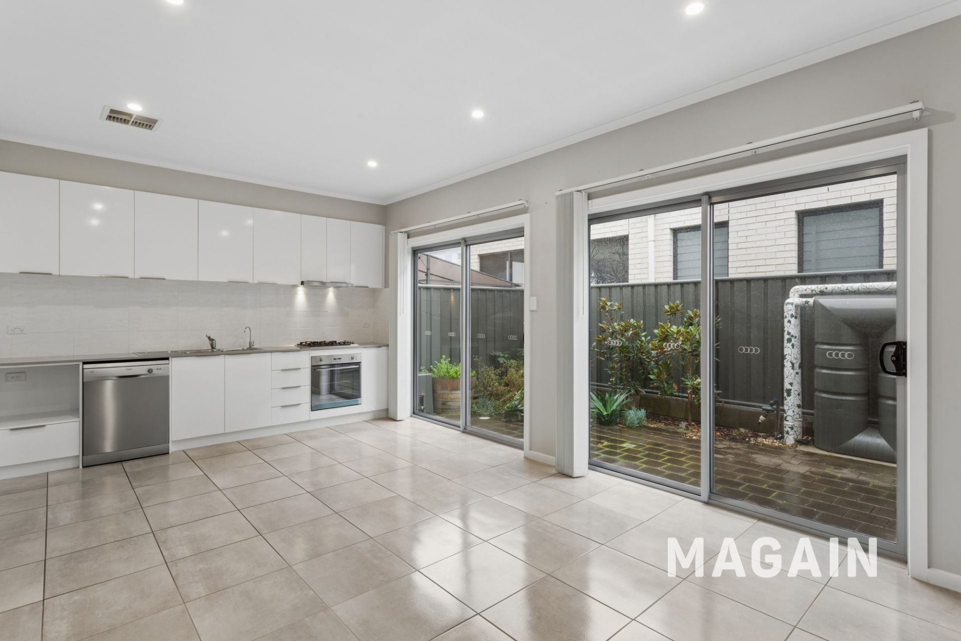 3/14 Kenneth Street Findon SA, Findon - Thumbnail 2