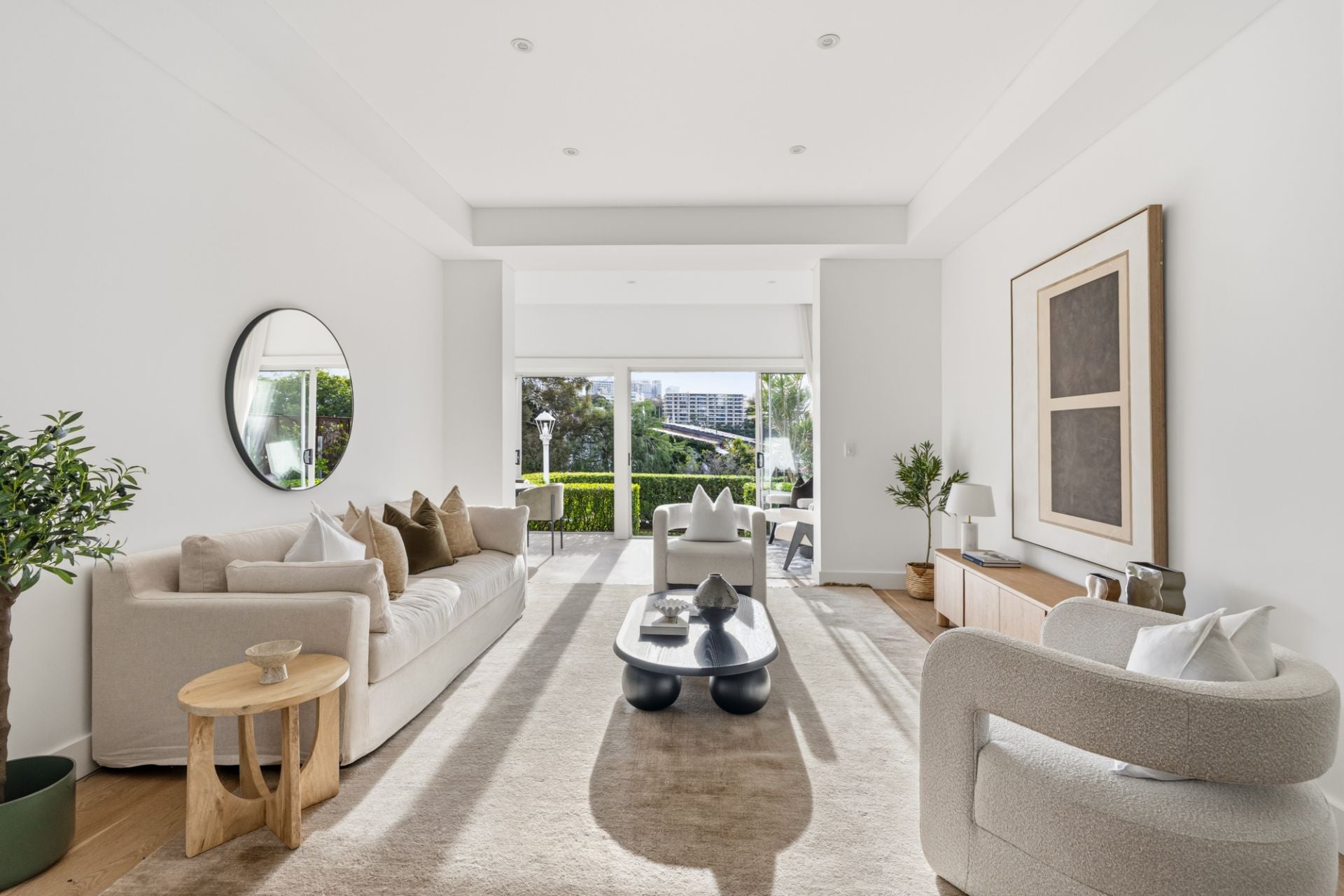 1/37-38 New Beach Road Darling Point NSW, Darling Point - Image 1
