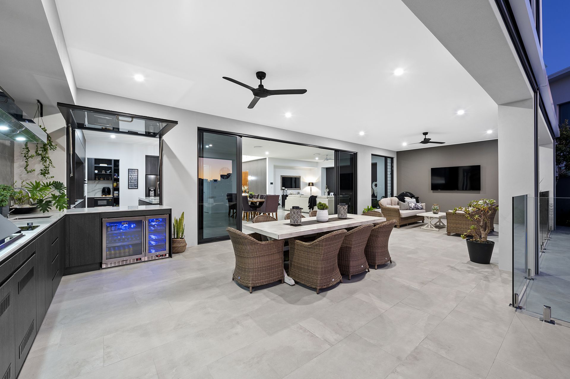 68 The Sovereign Mile, Sovereign Islands - Thumbnail 5