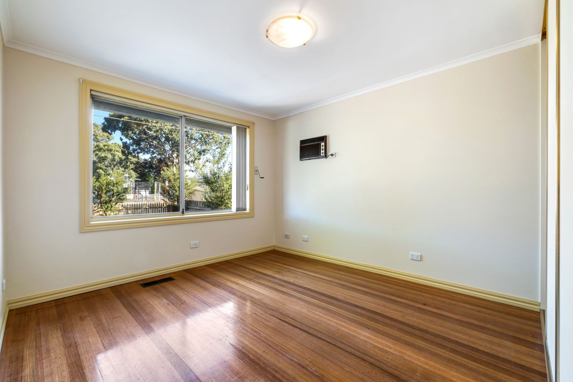 Ideal Family Home