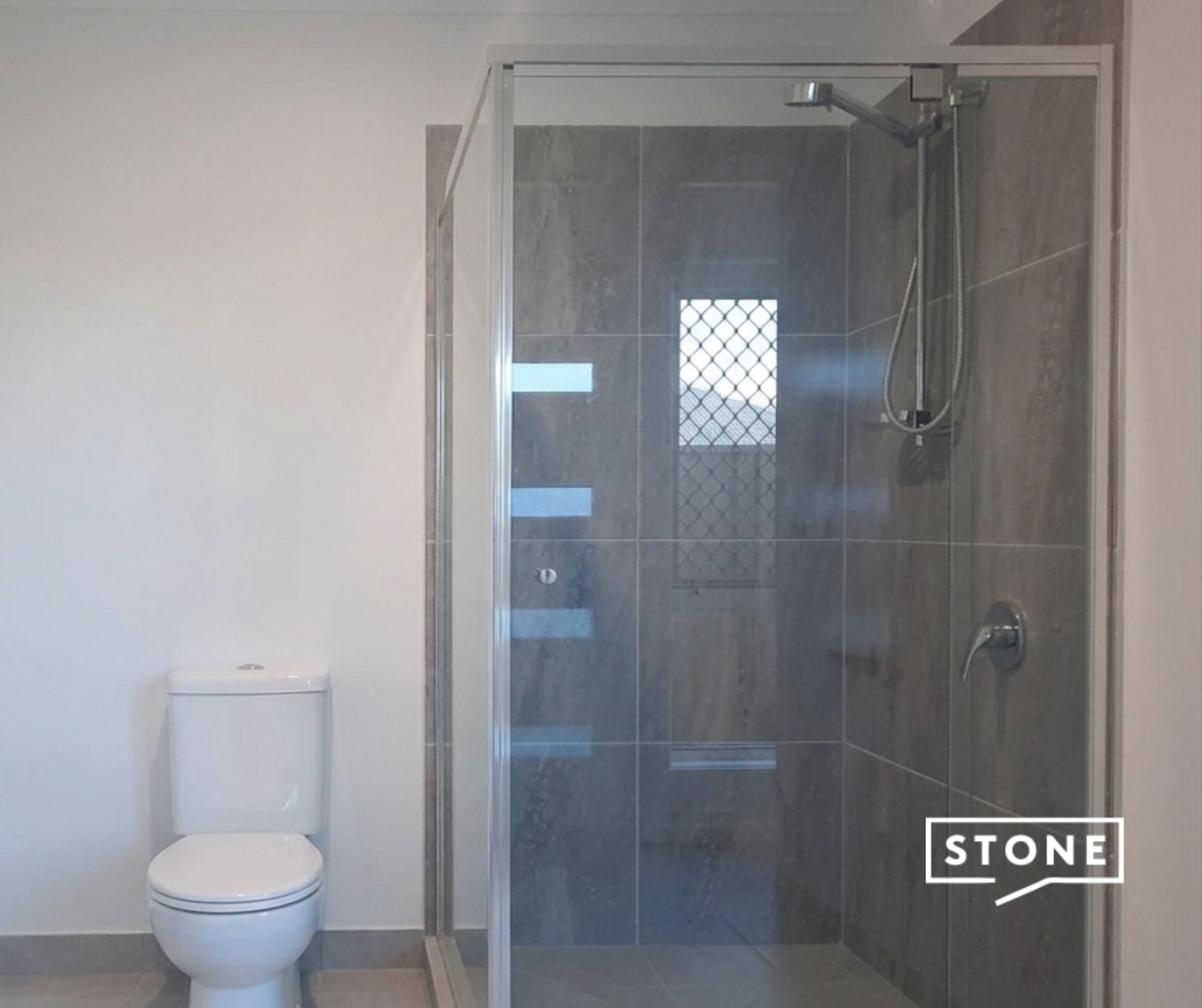 2/14 Royal Street, Park Ridge, Park Ridge - Thumbnail 3