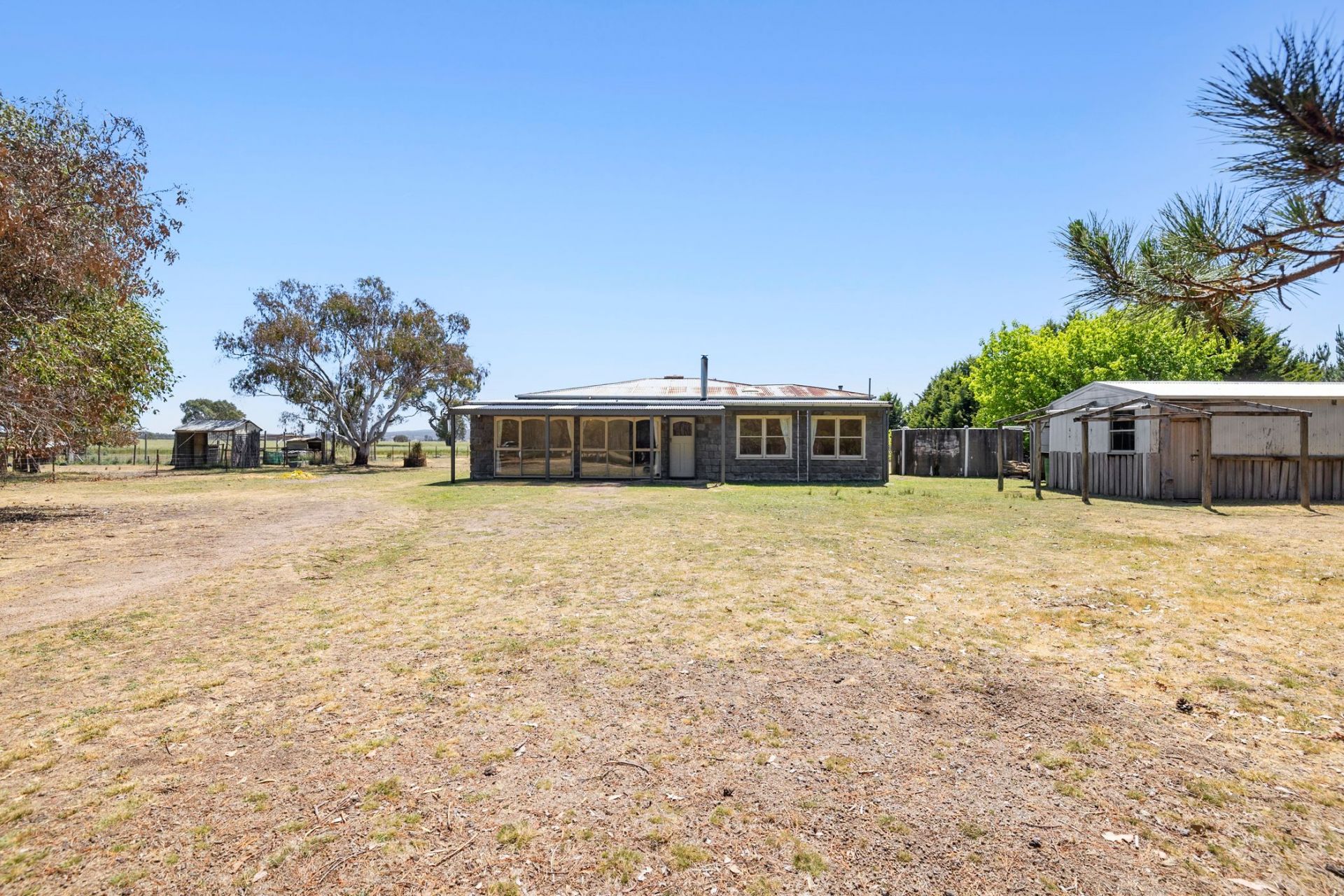 94 Smiths Lane, Trawalla, Trawalla - Thumbnail 2
