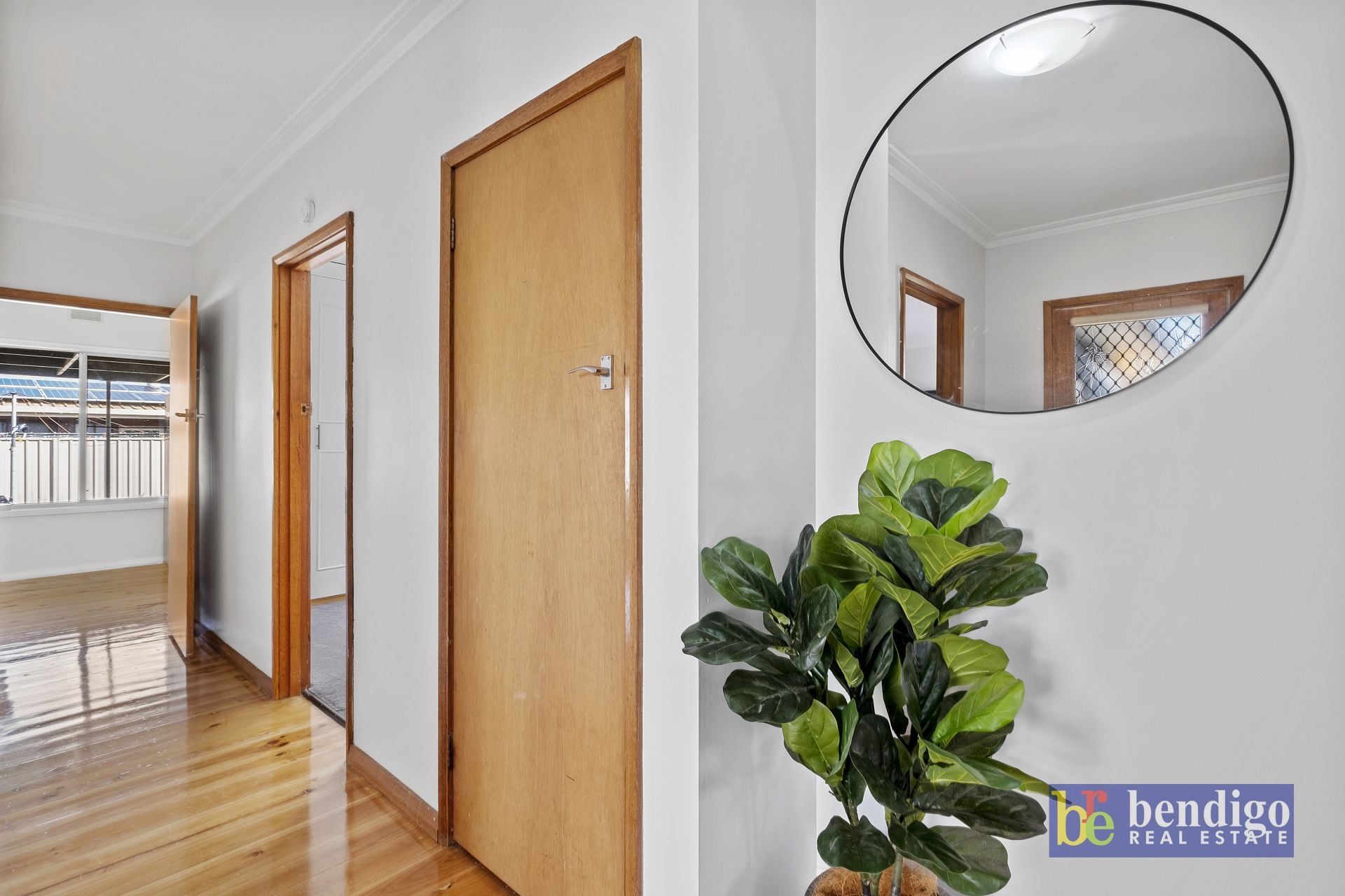 289 MacKenzie Street West Kangaroo Flat VIC, Flat - Thumbnail 3