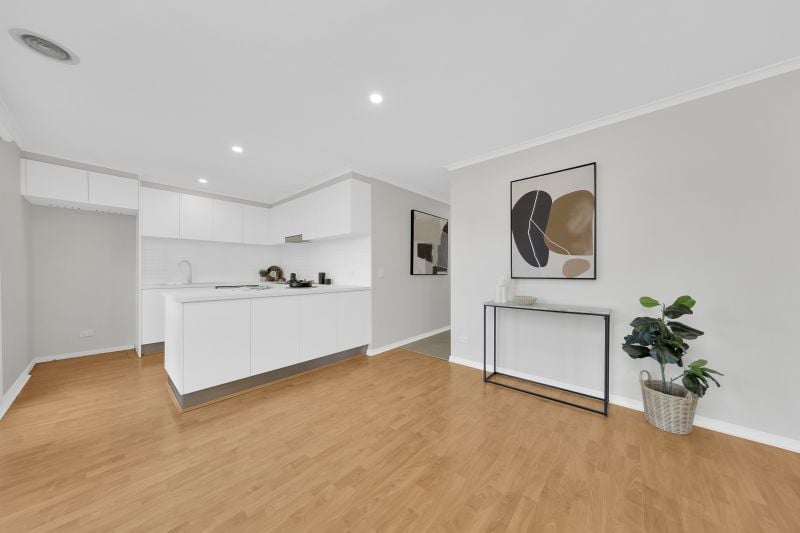 63 Pindari Avenue, Mill Park