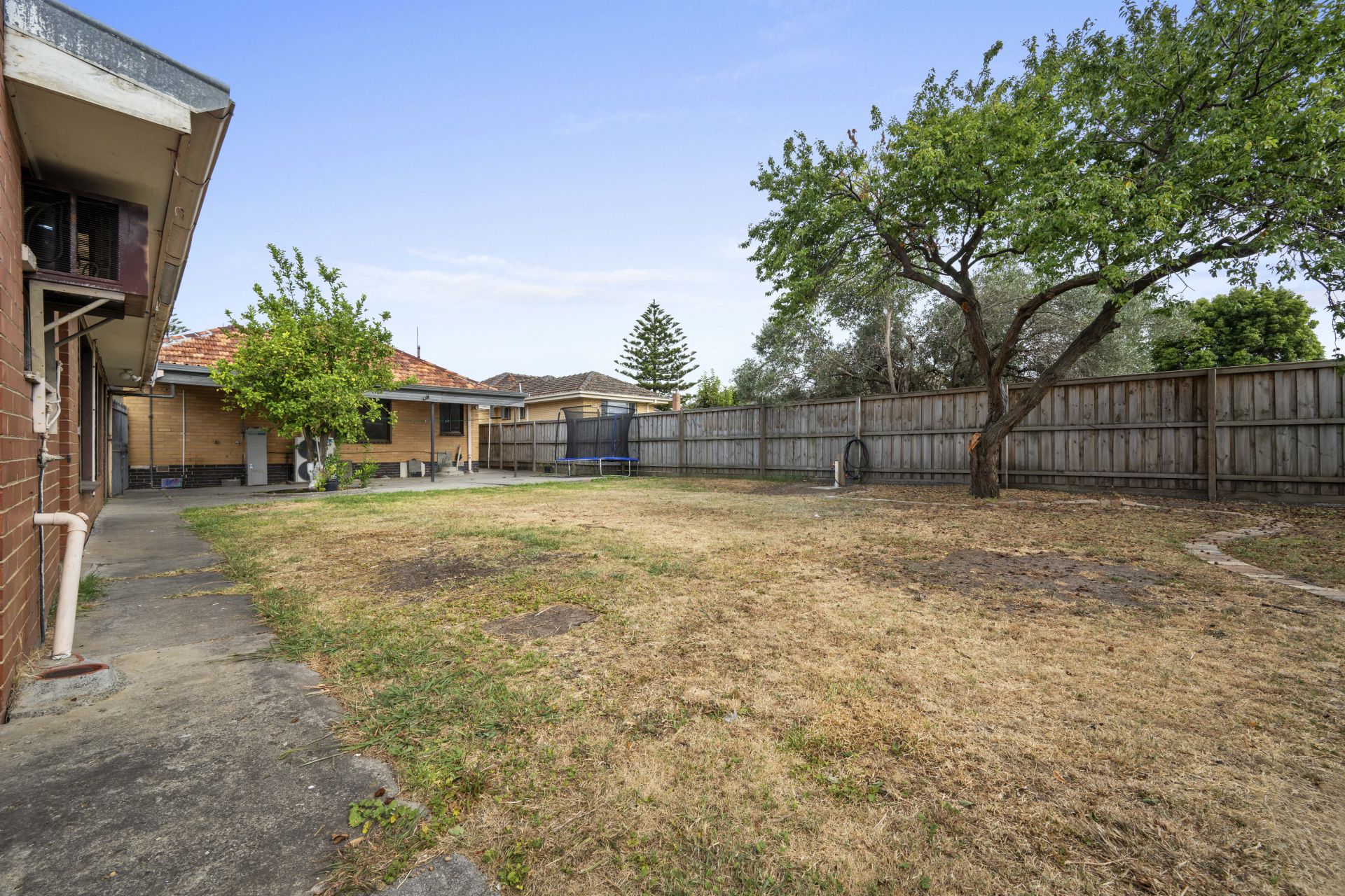 Beautifully Renovated Home with Flexible Living Options