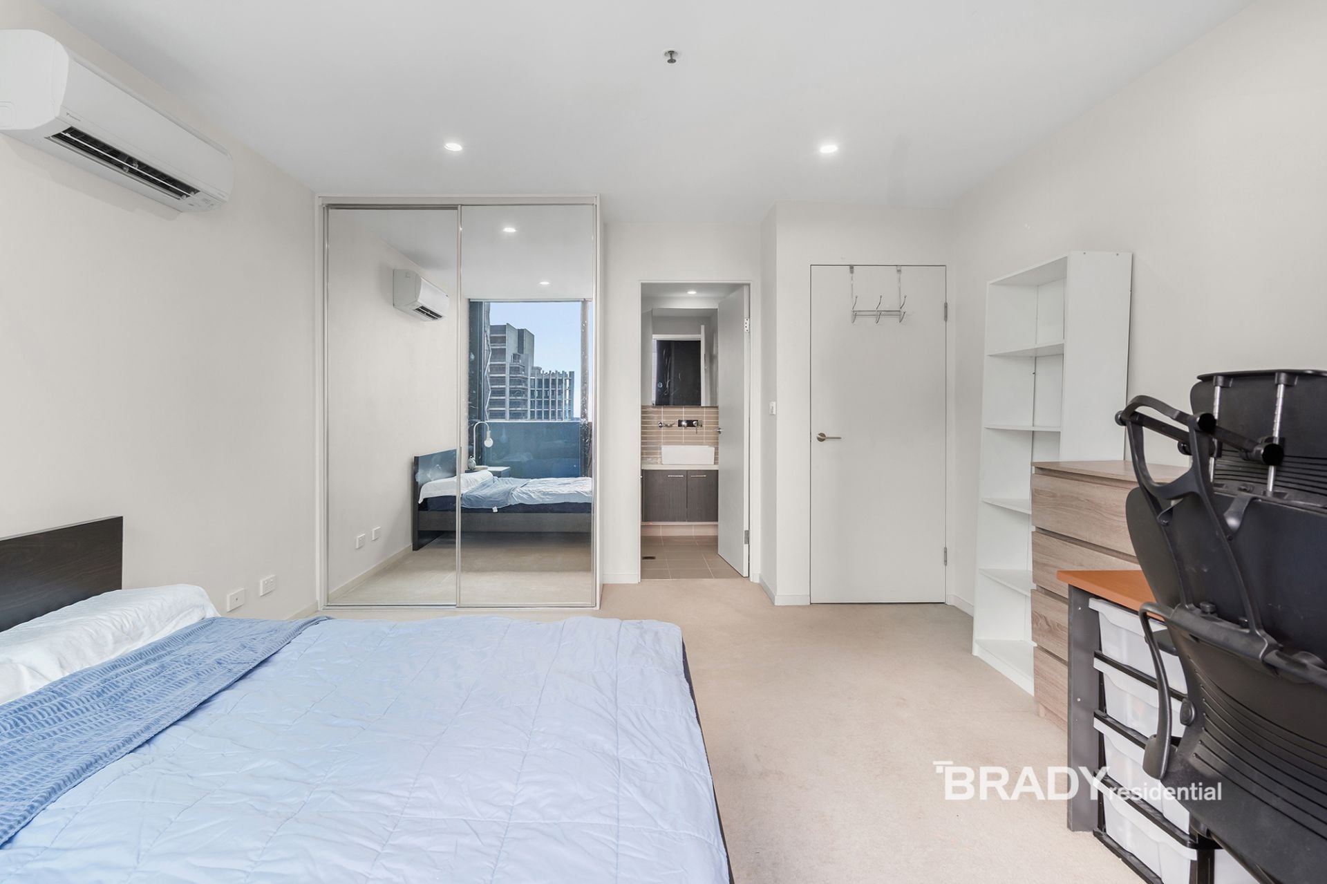 3105/8 Sutherland Street Melbourne VIC, Melbourne - Thumbnail 7