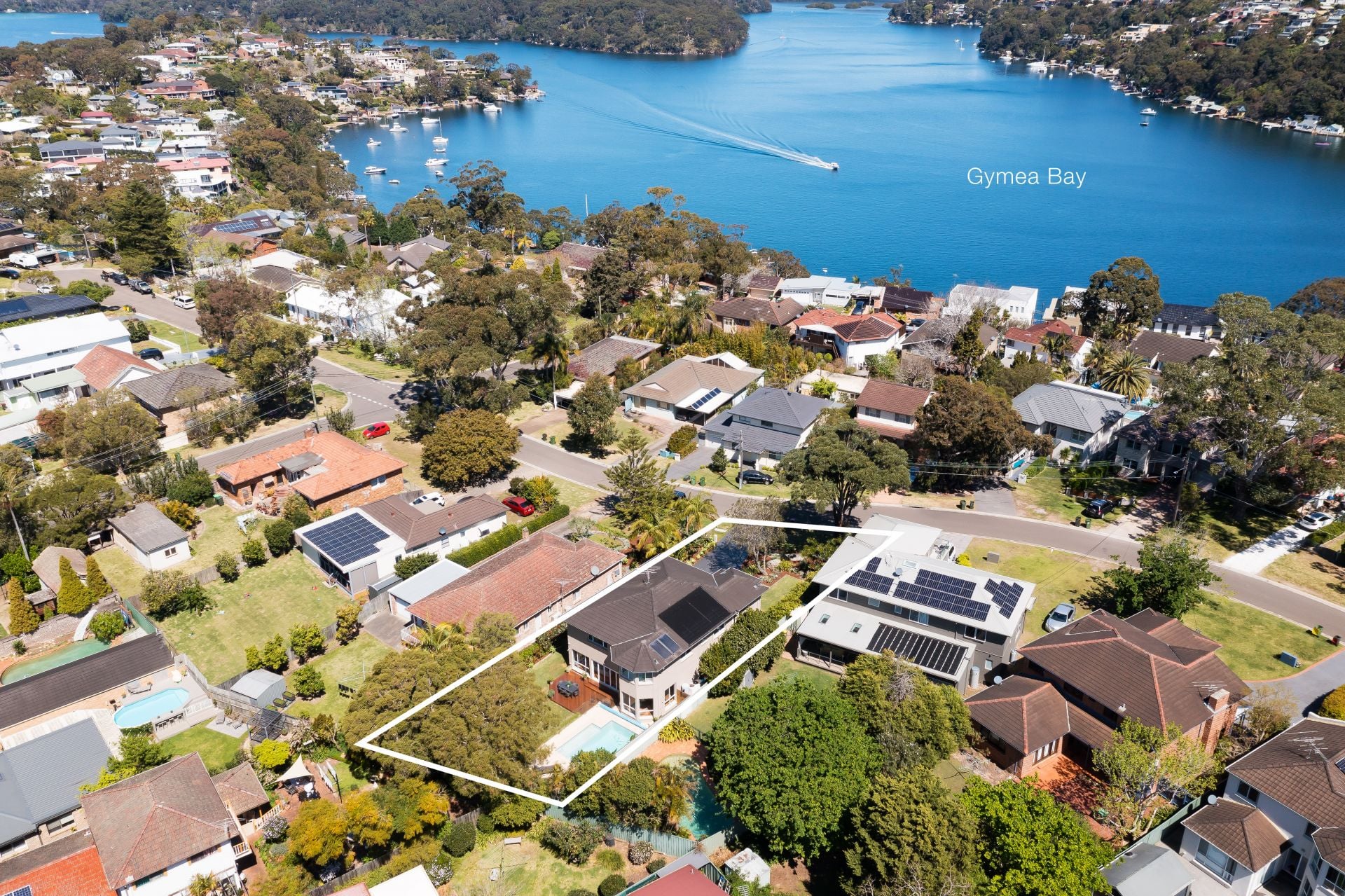 20 Kiwong Street, YOWIE BAY, Yowie Bay - Thumbnail 2