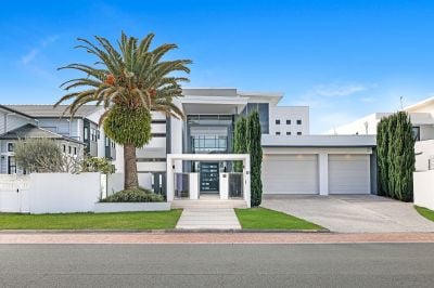 A Statement of Waterfront Luxury in the Sovereign Islands
