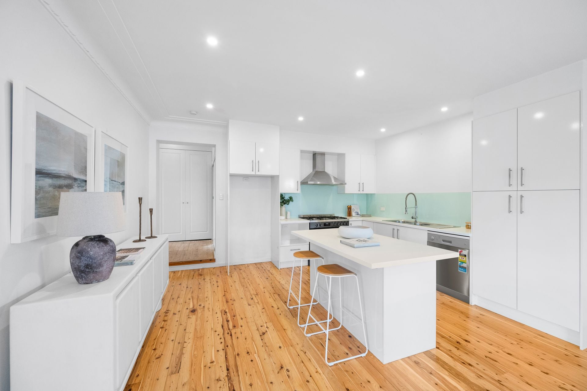 33 Carrington Avenue Caringbah NSW, Caringbah - Image 1