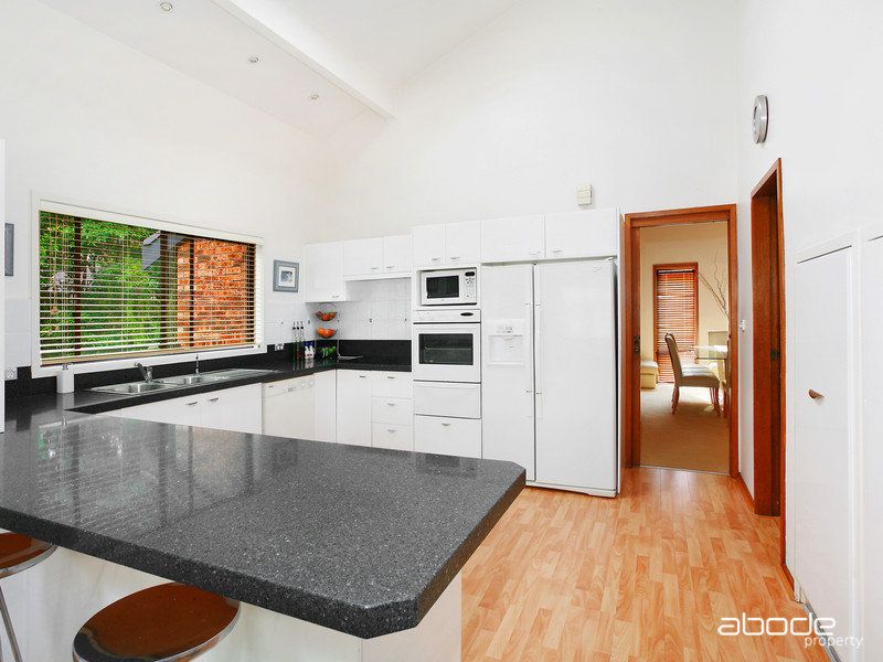 15 Glenfern Place, GYMEA BAY, Gymea Bay - Thumbnail 3