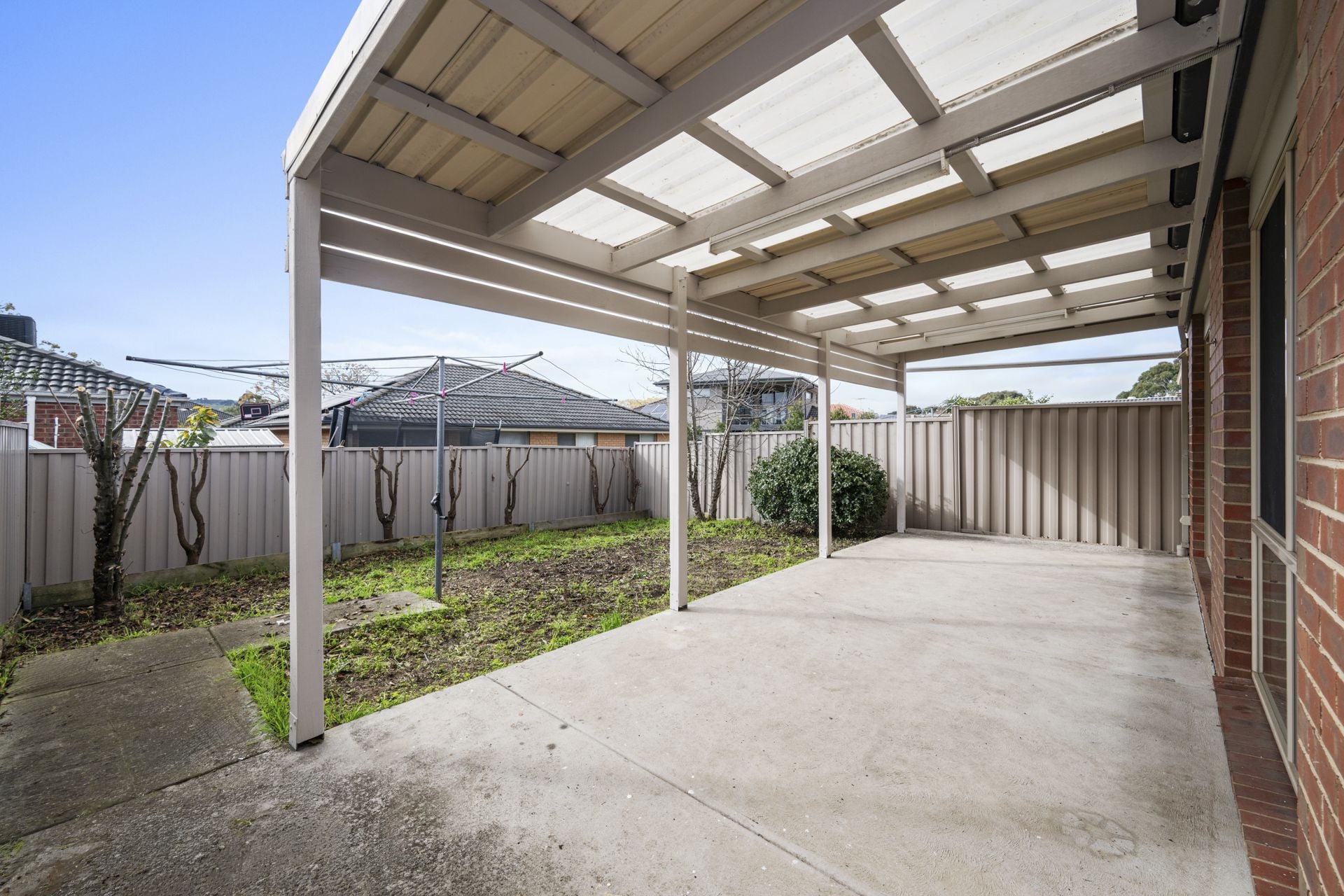 STYLISH HOME IN A PRIME LOCATION