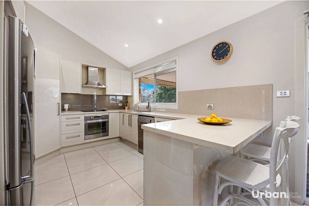 Mcgraths Hill 33 McGrath Road