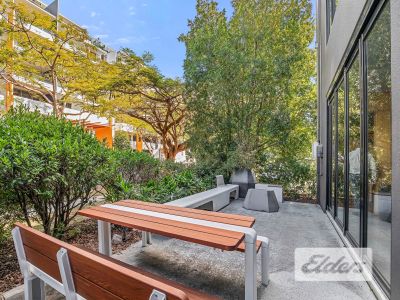 MODERN OFFICE IN THE HEART OF WEST END!