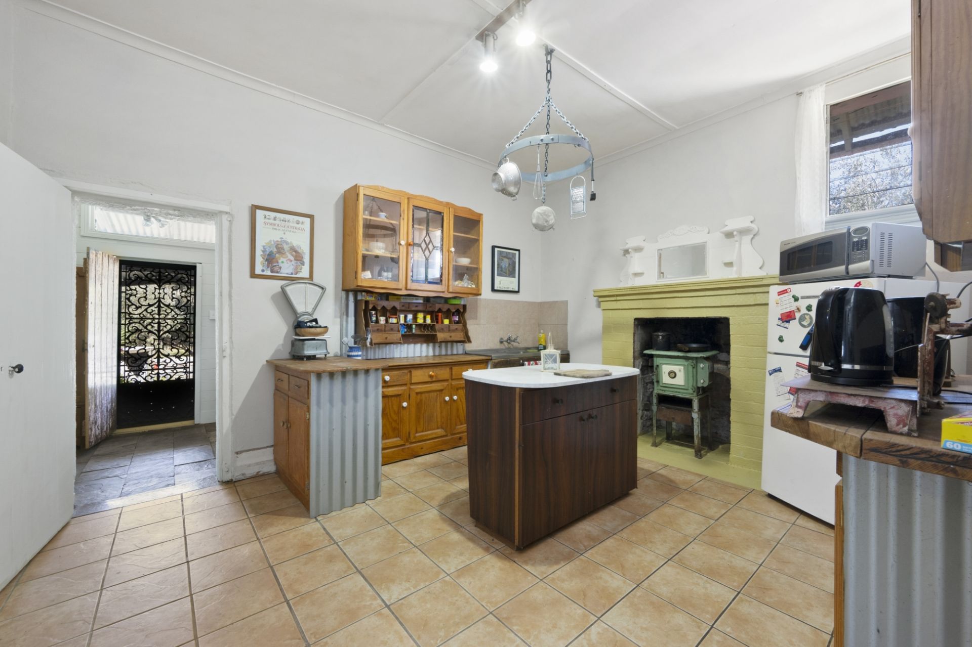 60 Derby Road, Maryborough - Thumbnail 6