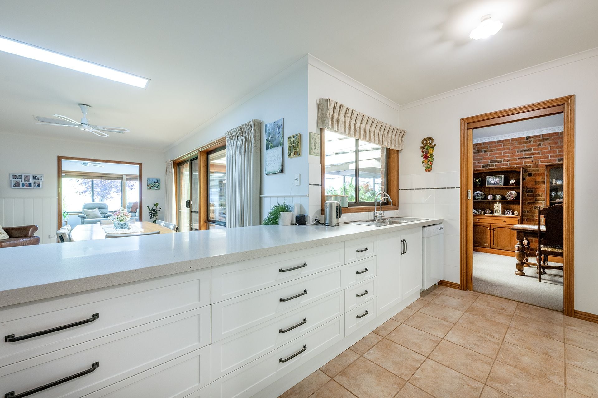 14 Barnes Boulevard Horsham VIC, Horsham - Thumbnail 6