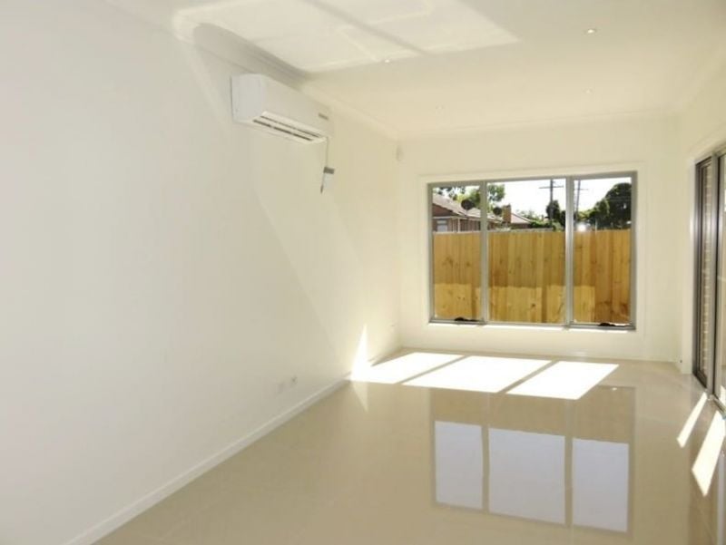 4/13 Charles Street, Thomastown