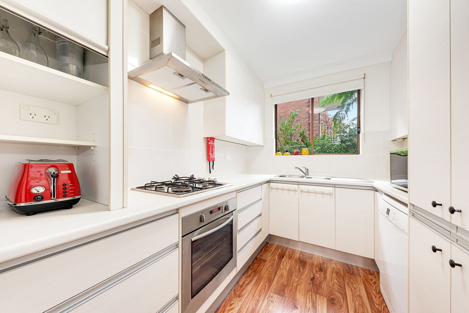 8/2 Morton Street, Wollstonecraft NSW, Wollstonecraft - Thumbnail 3