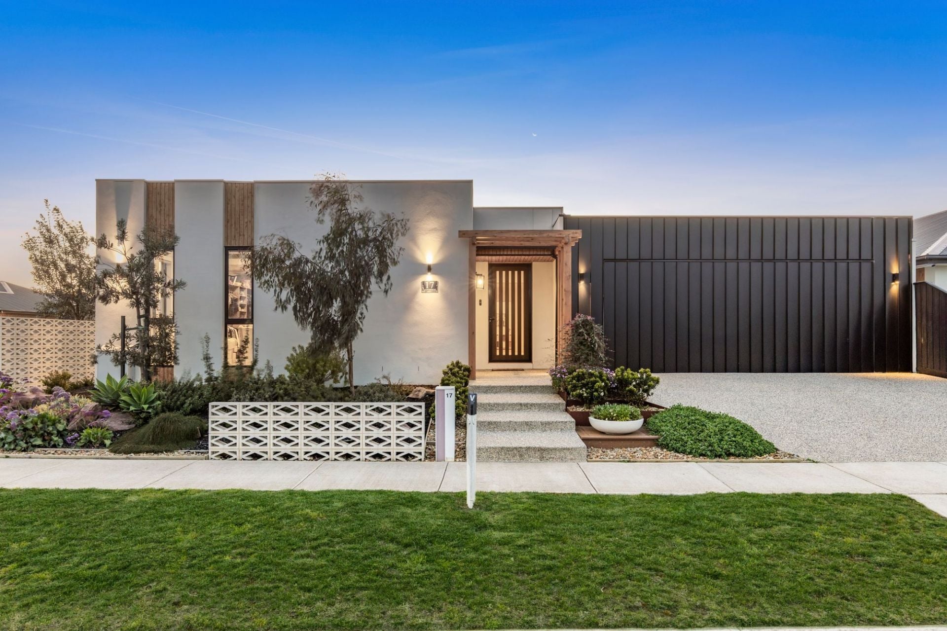 17 Launceston Street Ocean Grove VIC, Ocean Grove - Thumbnail 2