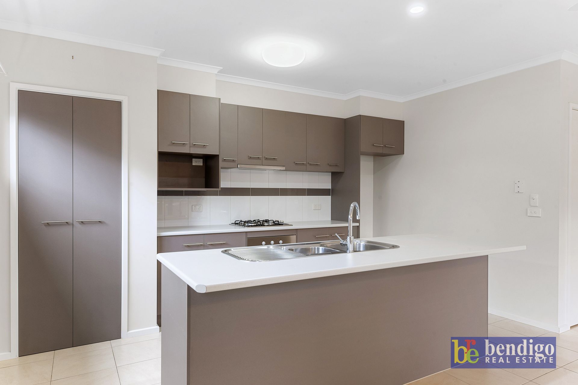 1 Humme Street East Bendigo VIC, Bendigo - Thumbnail 2