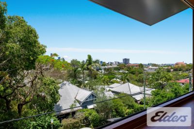 CHARACTER STYLE OFFICE/SHOWROOM IN THE HEART OF PADDINGTON