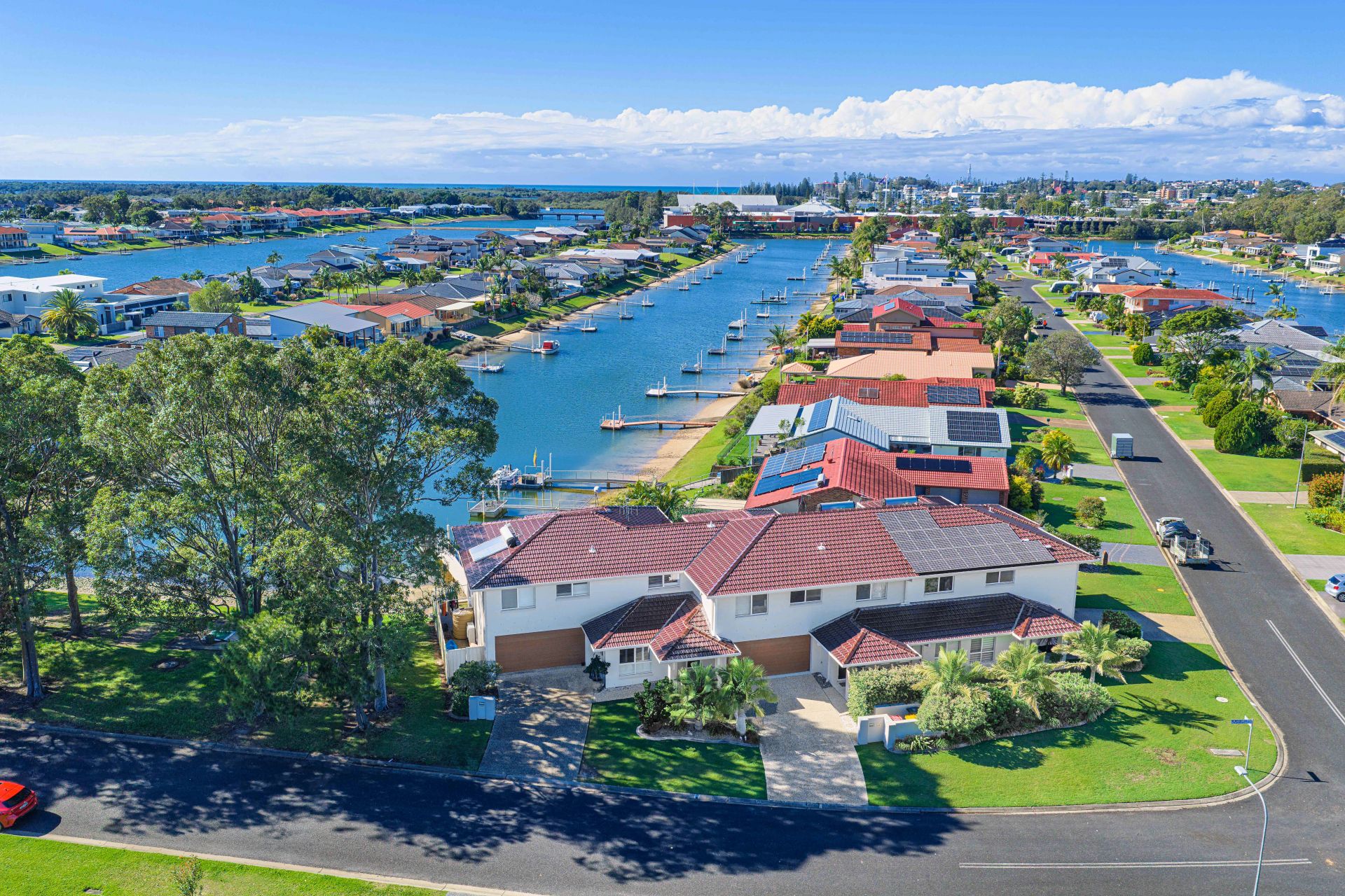 2/1 Laguna Place, Port Macquarie, Port Macquarie - Image 1