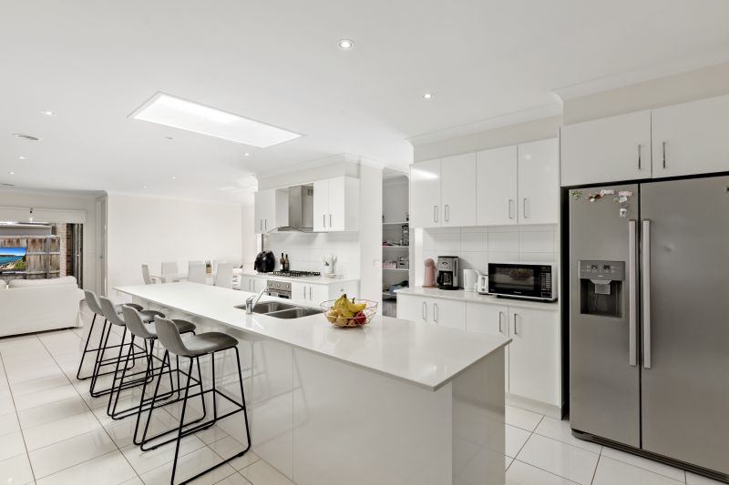 11 Atarhi Parade, Lalor