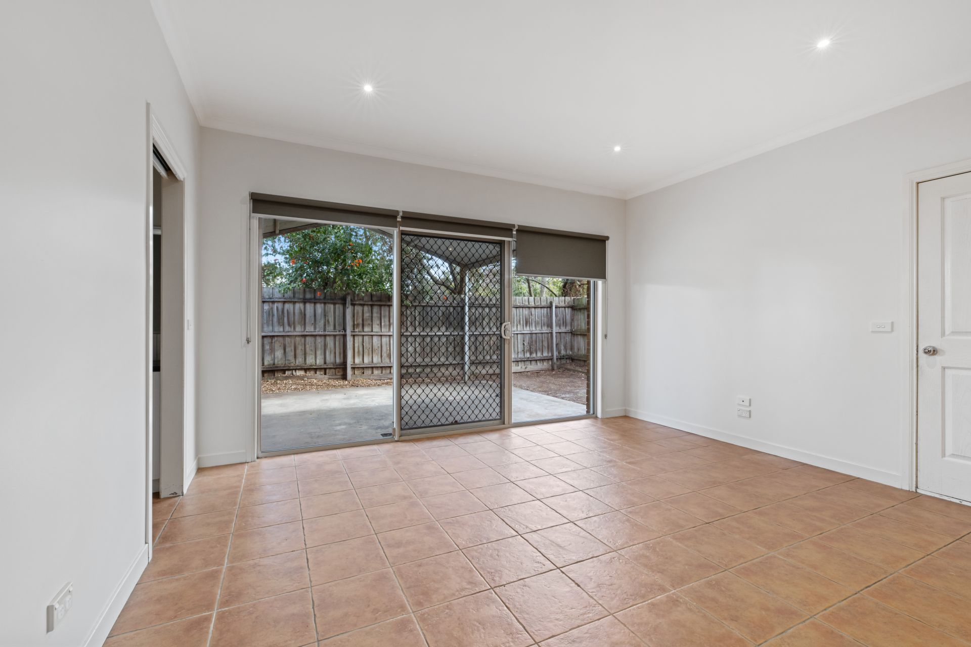 STYLISH 3 BEDROOM TOWNHOUSE