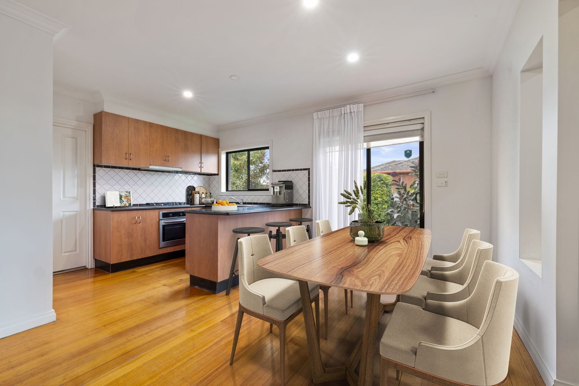 Family Comfort With Flexible Living Spaces