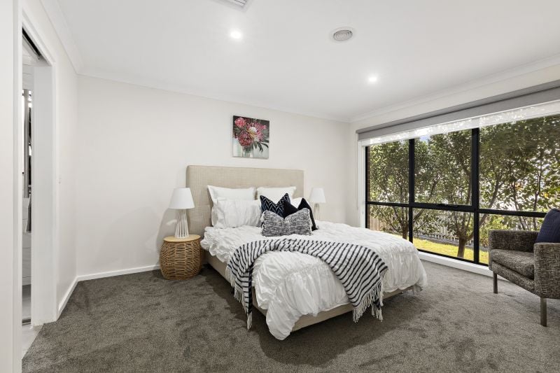35 Plush Circuit, Epping