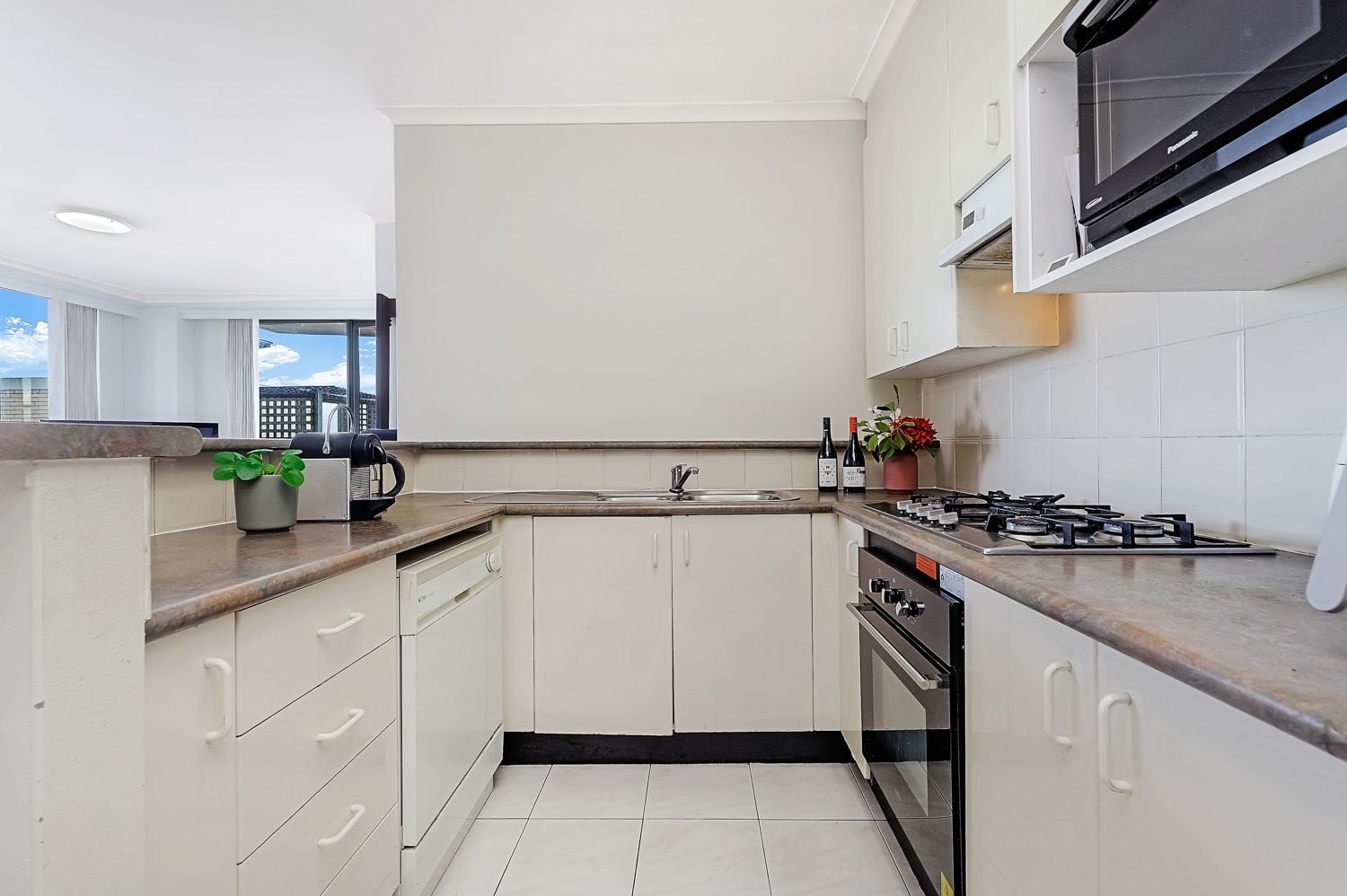 100/107-115 Pacific Highway, Hornsby, Hornsby - Thumbnail 3