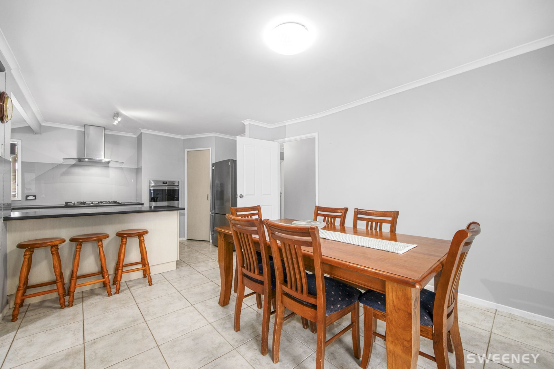 231 Victoria Street, Altona Meadows - Thumbnail 5
