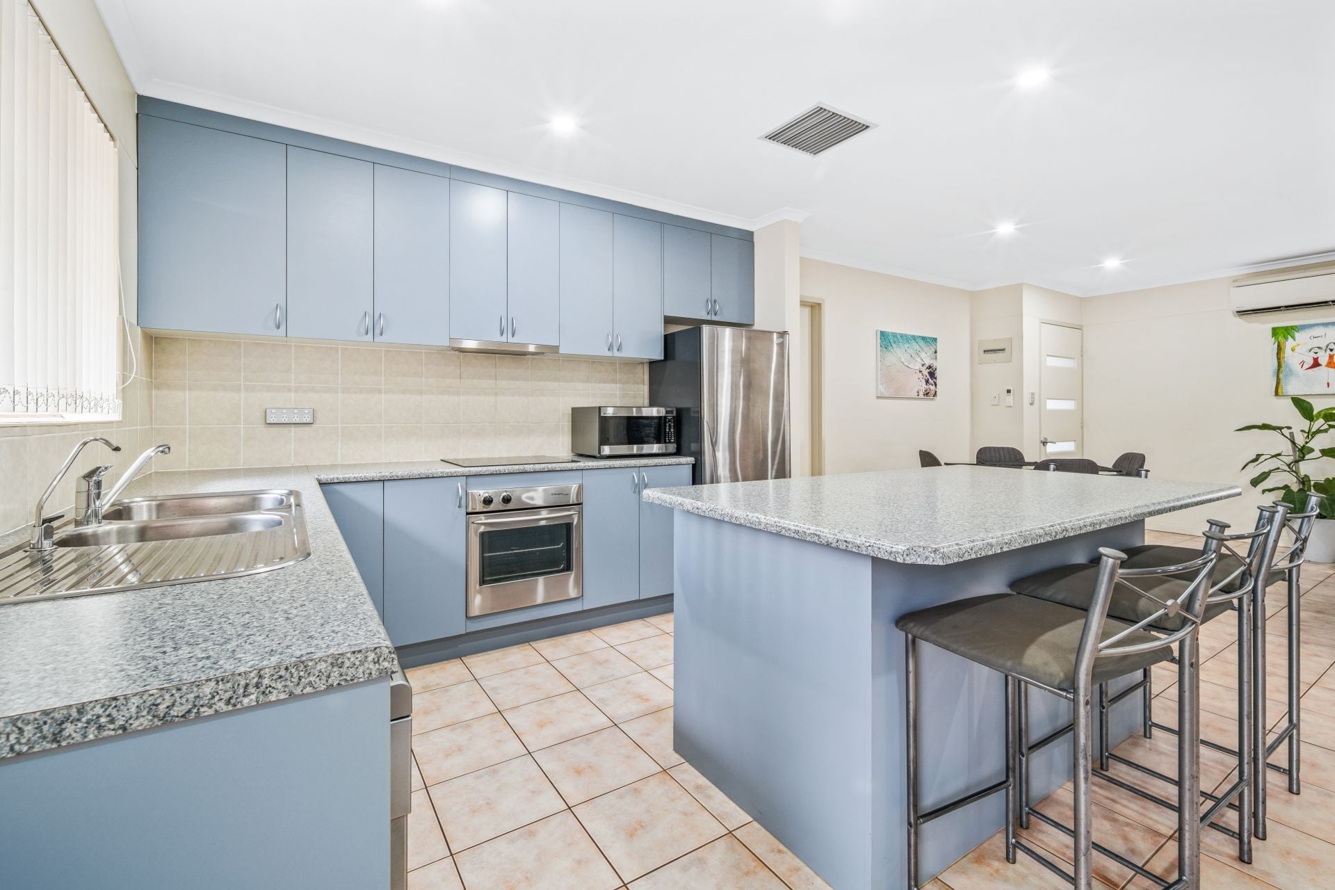 8 Timbira Street Braitling NT, Braitling - Thumbnail 2