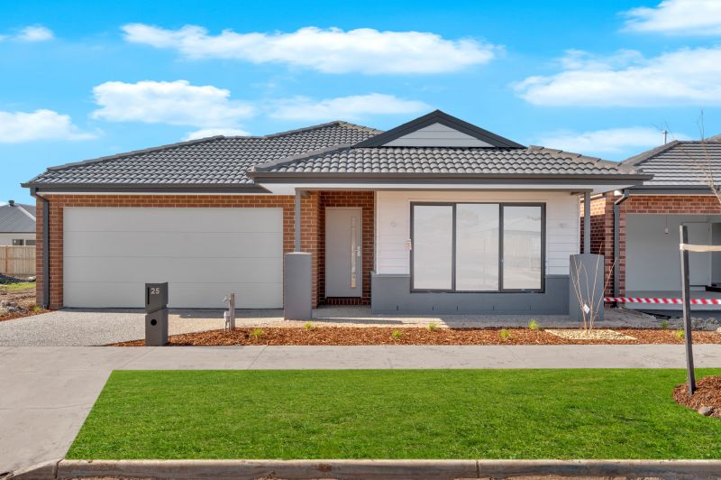 25 Mighty Road, Sunbury