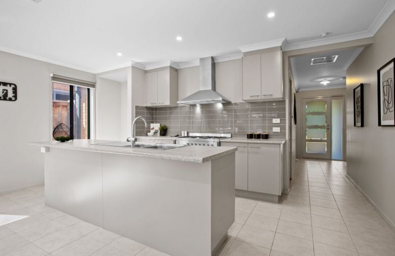 22 Crescendo Boulevard, Wollert