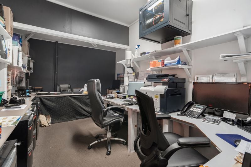 296 Station Street, Lalor