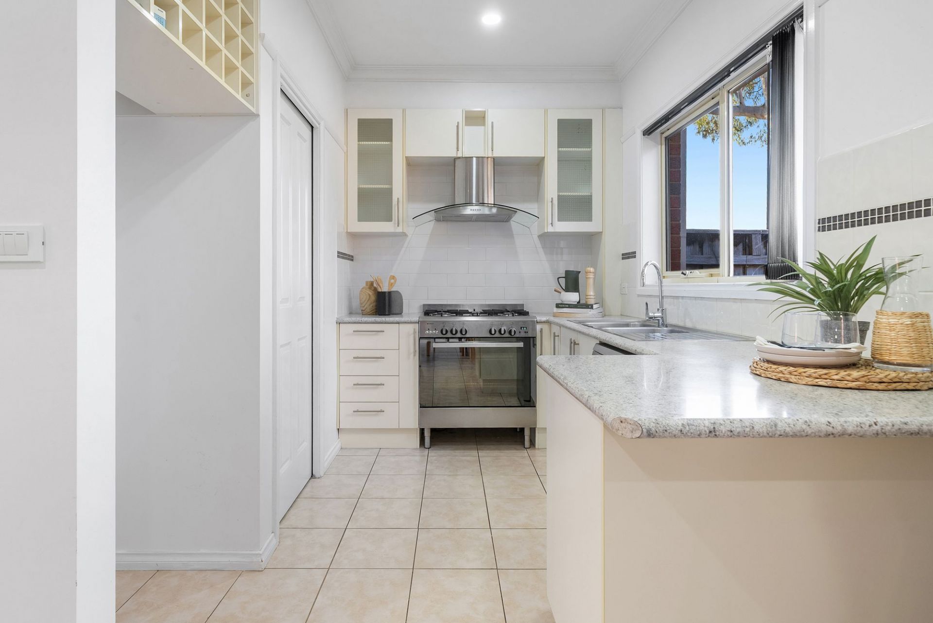 Modern Comfort & Effortless Living in a Prime Location