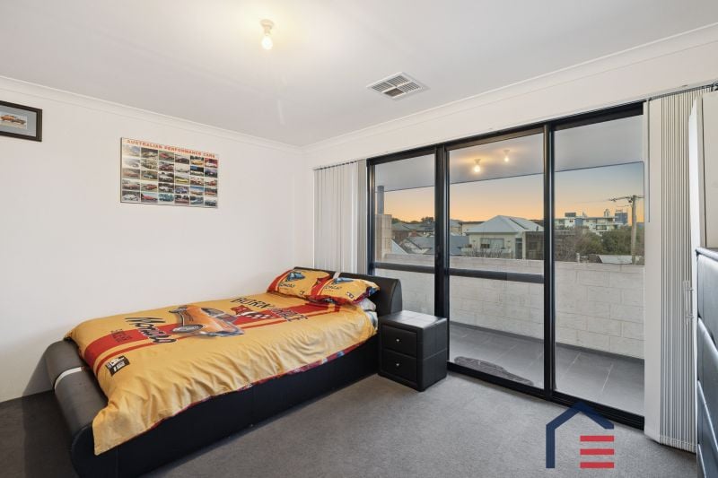 64 Ruby Street, North Perth