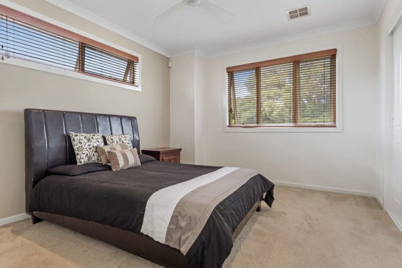 1/123 Boldrewood Parade, Reservoir