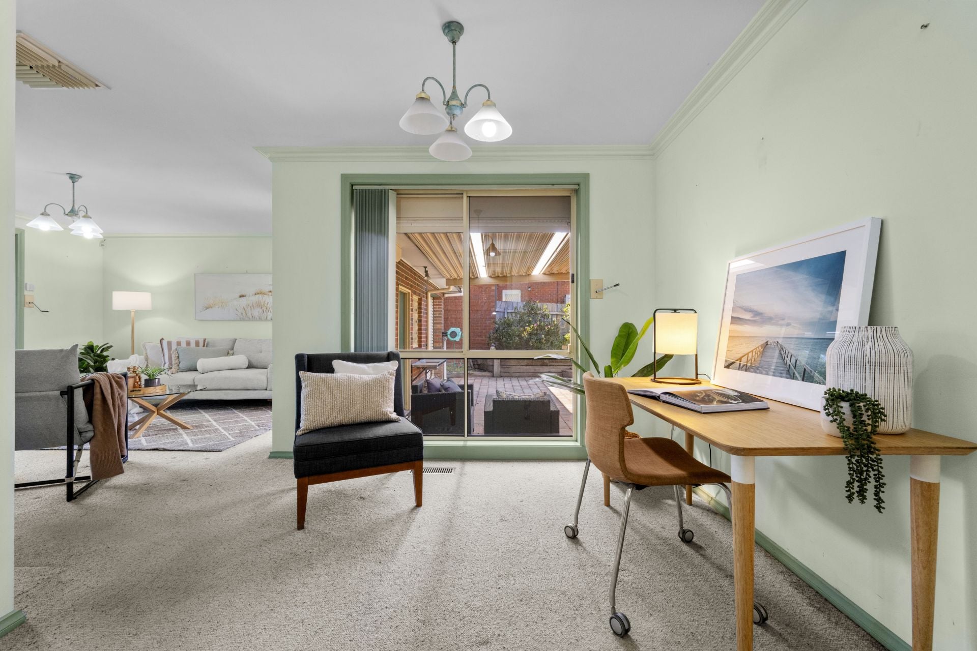A Comfortable Family Home In A Well-Connected Location