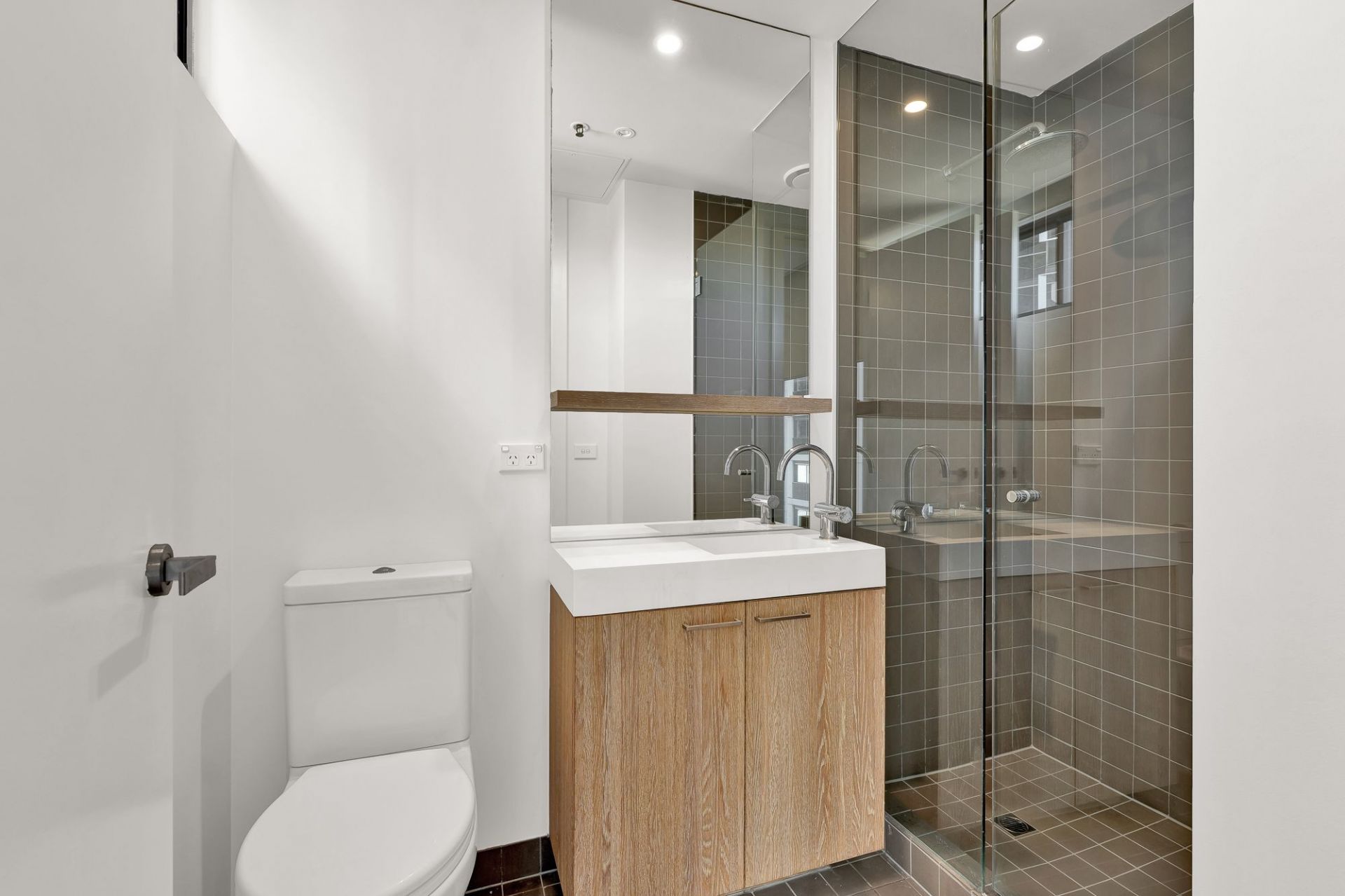 705/50 Claremont Street, South Yarra, South Yarra - Thumbnail 7