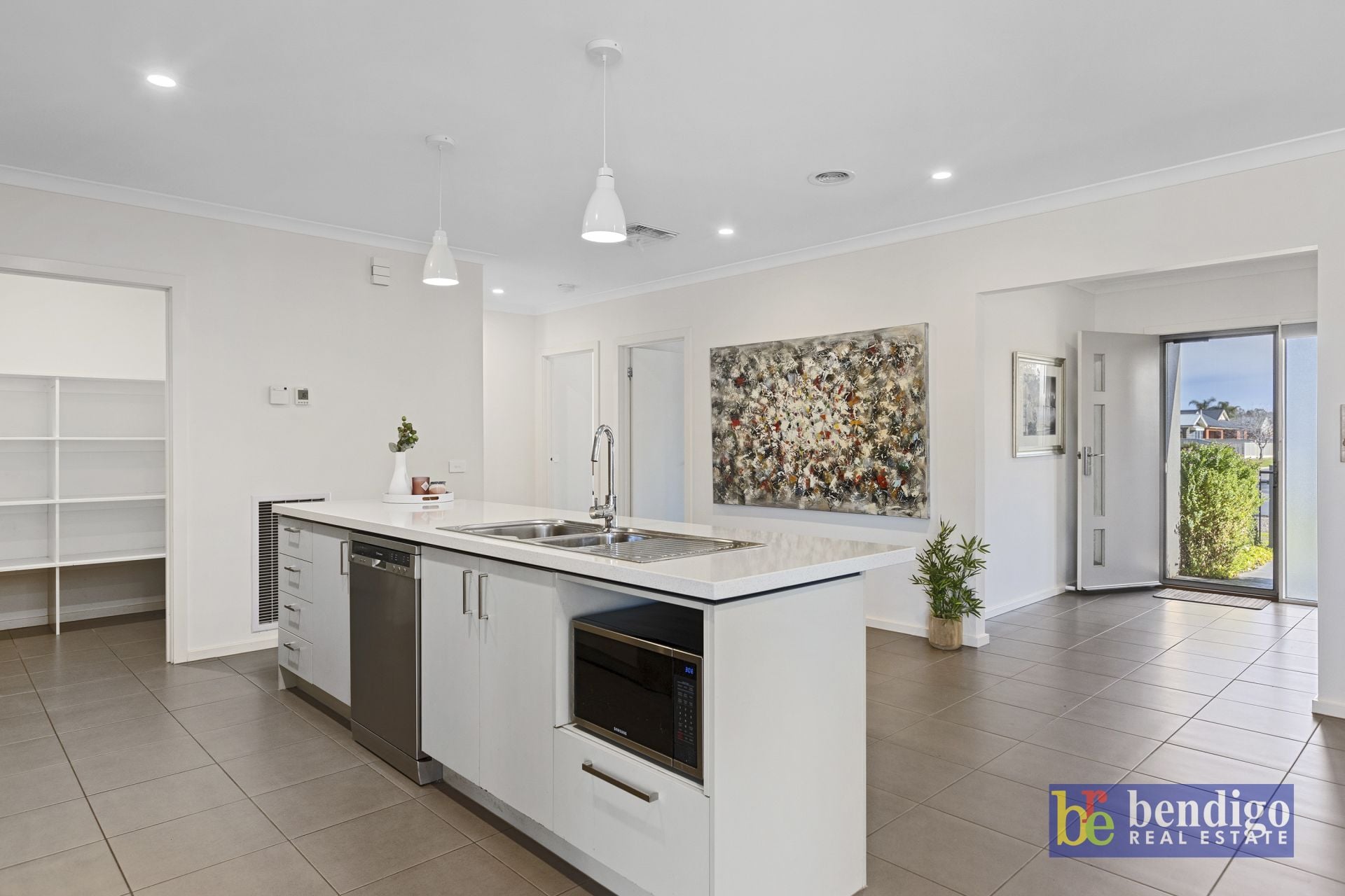 146 Station Street Epsom VIC, Epsom - Thumbnail 5