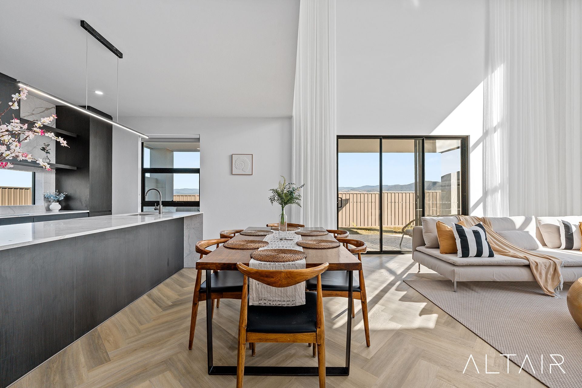 94 Eric Willmot Way, Macnamara, ACT, Macnamara - Thumbnail 8