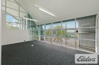 RARE FREESTANDING OFFICE WITH 7 CARS & DISABLED ACCESS!